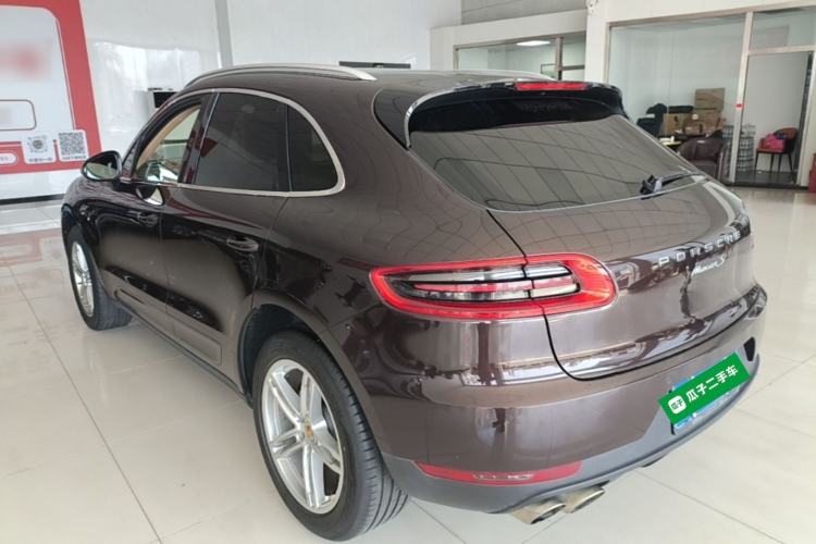 Used Porsche Macan 2014 Macan 2.0T Rear Left 45 Deg