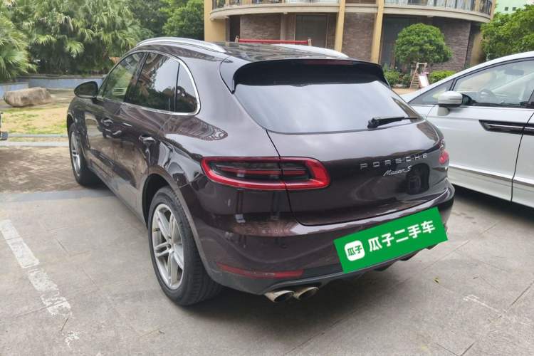 Used Porsche Macan 2014 Macan 2.0T Rear Left 45 Deg