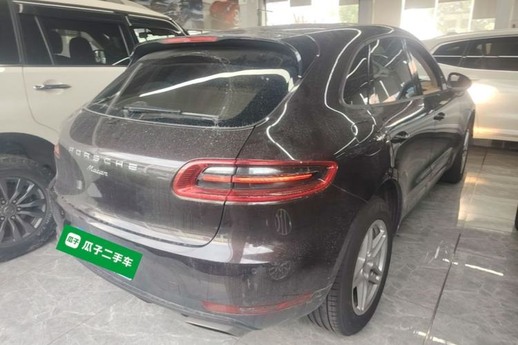 Used Porsche Macan 2014 Macan 2.0T Rear Right 45 Deg