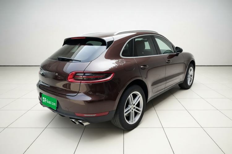 Used Porsche Macan 2014 Macan 2.0T Rear Right 45 Deg