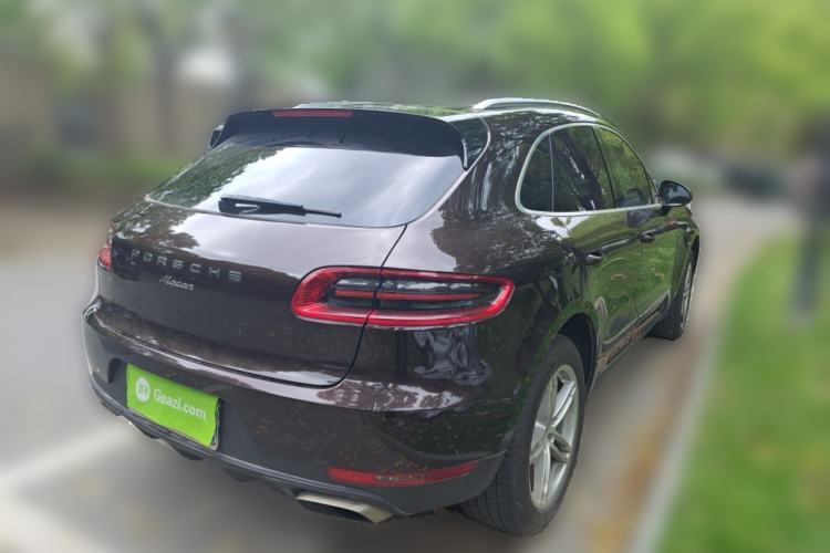 Used Porsche Macan 2014 Macan 2.0T Rear Right 45 Deg