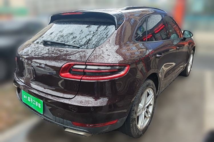 Used Porsche Macan 2014 Macan 2.0T Rear Right 45 Deg