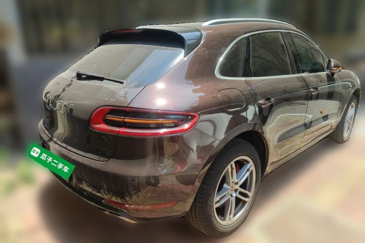 Used Porsche Macan 2014 Macan Turbo 3.6T Rear Right 45 Deg