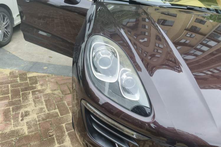 Used Porsche Macan 2014 Macan 2.0T Right Front Headlight