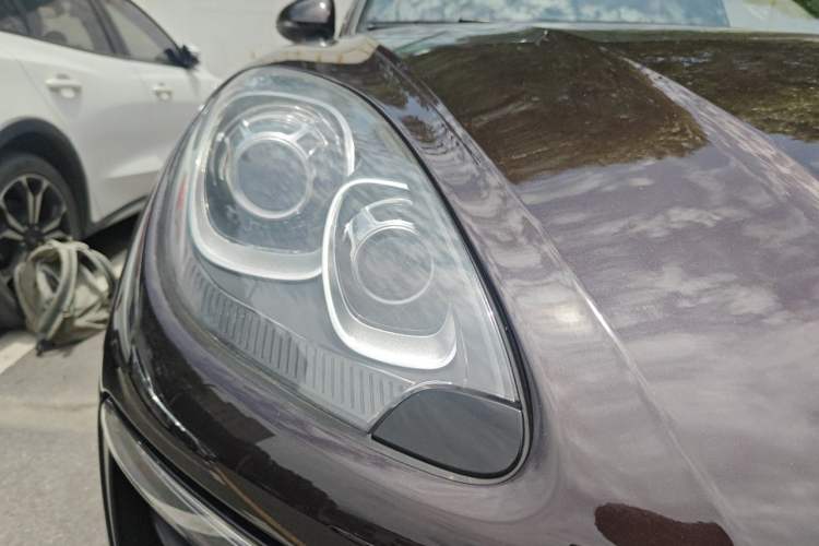 Used Porsche Macan 2014 Macan S 3.0T Right Front Headlight