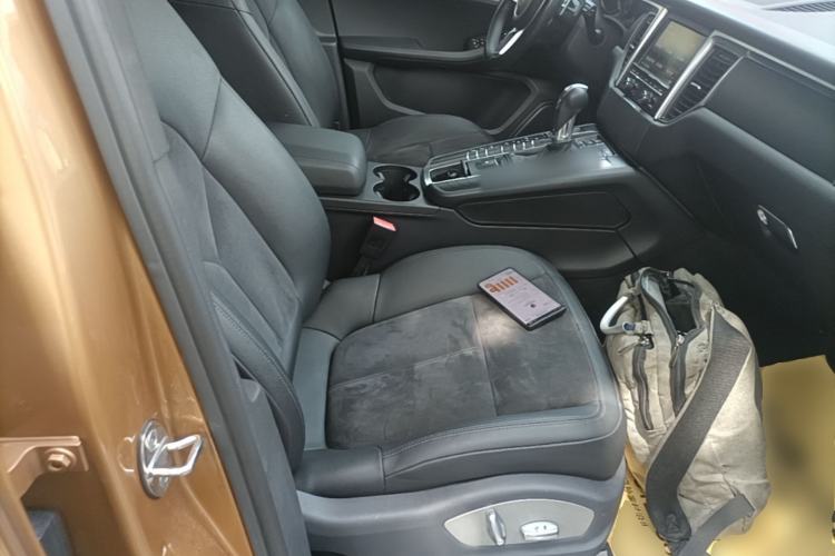 Used Porsche Macan 2014 Macan 2.0T Right Front Seat