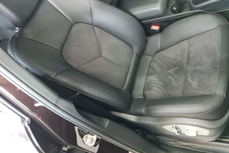 Used Porsche Macan 2014 Macan 2.0T Right Front Seat