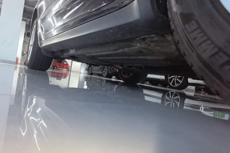 Used Porsche Macan 2014 Macan 2.0T Right Side Sill
