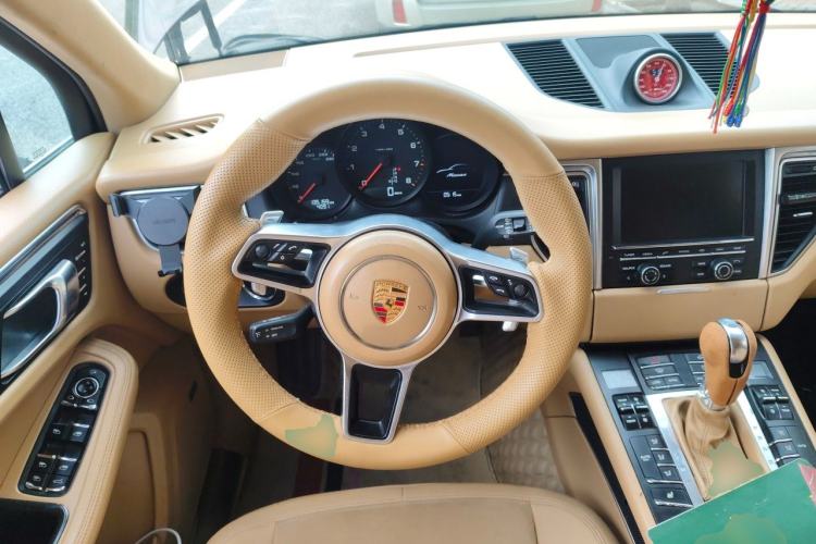 Used Porsche Macan 2014 Macan 2.0T Steering Wheel