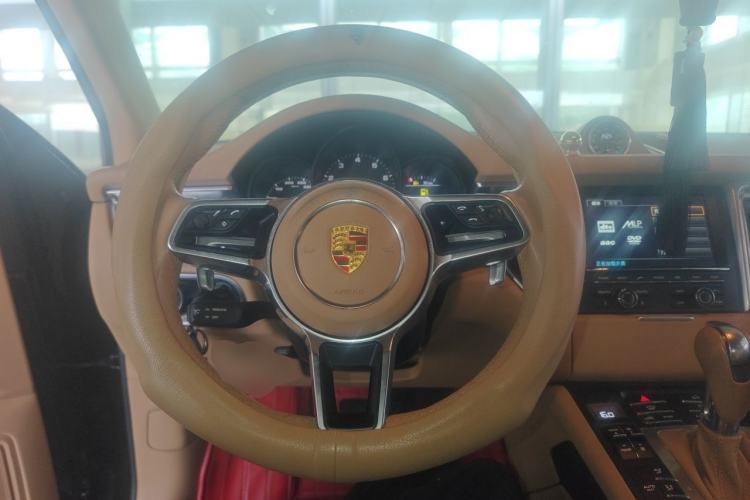 Used Porsche Macan 2014 Macan 2.0T Steering Wheel