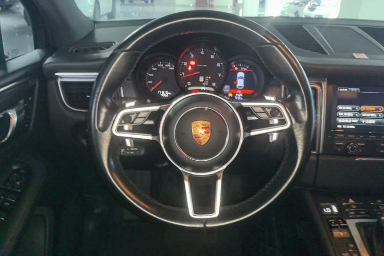 Used Porsche Macan 2014 Macan 2.0T Steering Wheel