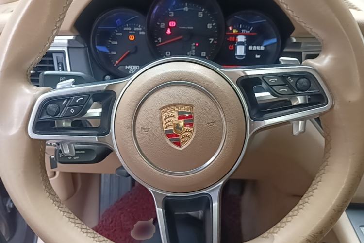 Used Porsche Macan 2014 Macan 2.0T Steering Wheel