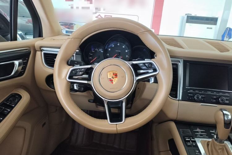Used Porsche Macan 2014 Macan 2.0T Steering Wheel