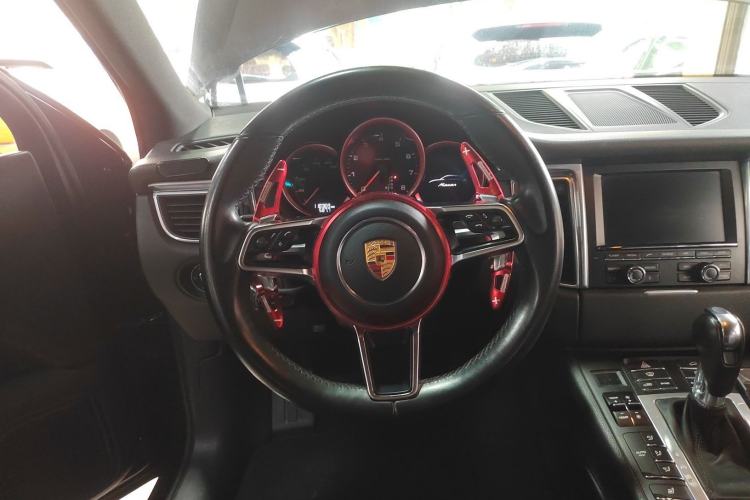 Used Porsche Macan 2014 Macan 2.0T Steering Wheel