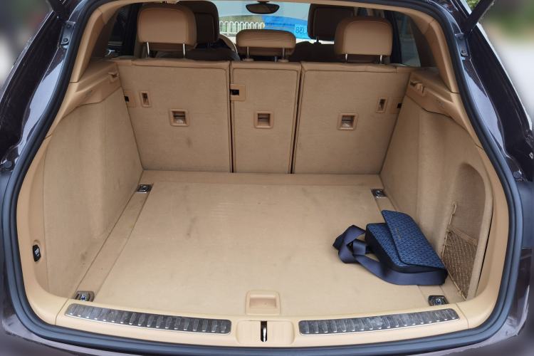 Used Porsche Macan 2014 Macan 2.0T Trunk