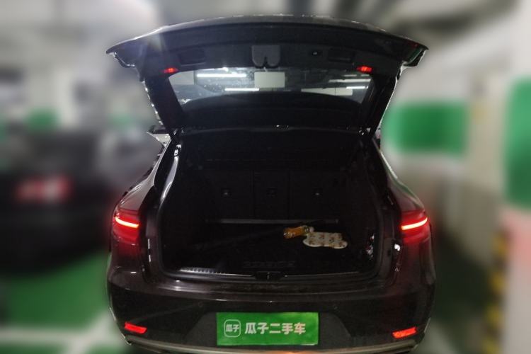Used Porsche Macan 2014 Macan 2.0T Trunk