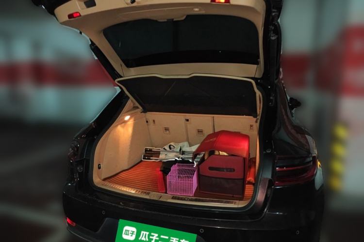 Used Porsche Macan 2014 Macan 2.0T Trunk
