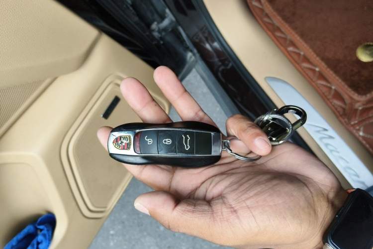 Used Porsche Macan 2014 Macan 2.0T Vehicle Key