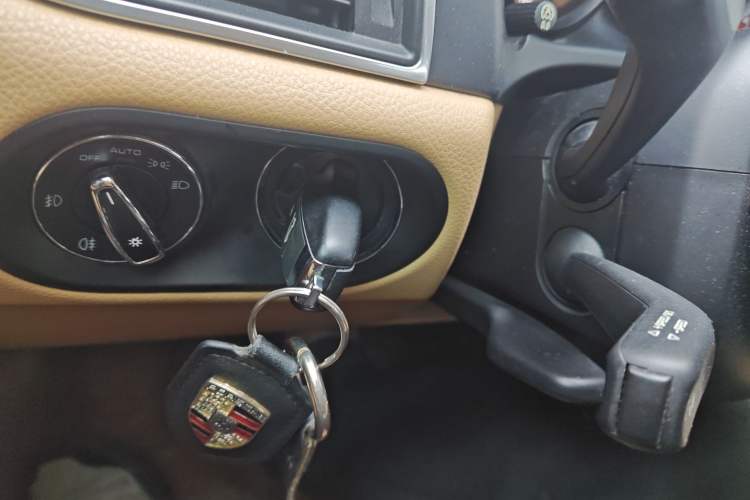 Used Porsche Macan 2014 Macan 2.0T Vehicle Key