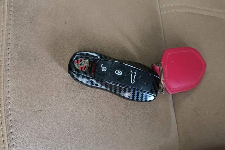 Used Porsche Macan 2014 Macan 2.0T Vehicle Key