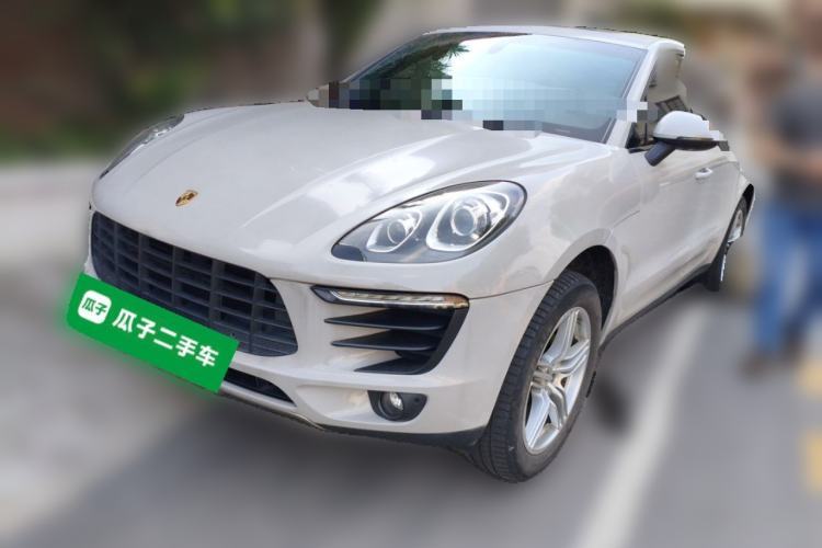 Used Porsche Macan 2014 Macan 2.0T Guazi used car, China used car export, Used car for sale, Used Porsche cars, Cheapest cars for sale