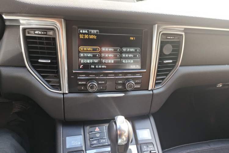 Used Porsche Macan 2014 Macan 2.0T Audio And AC Panel