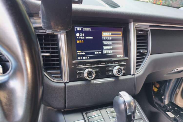 Used Porsche Macan 2014 Macan 2.0T Audio And AC Panel