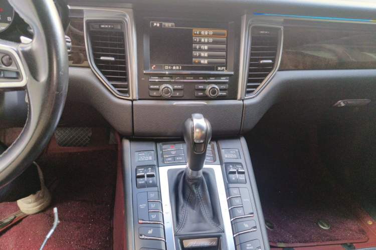 Used Porsche Macan 2014 Macan 2.0T Audio And AC Panel