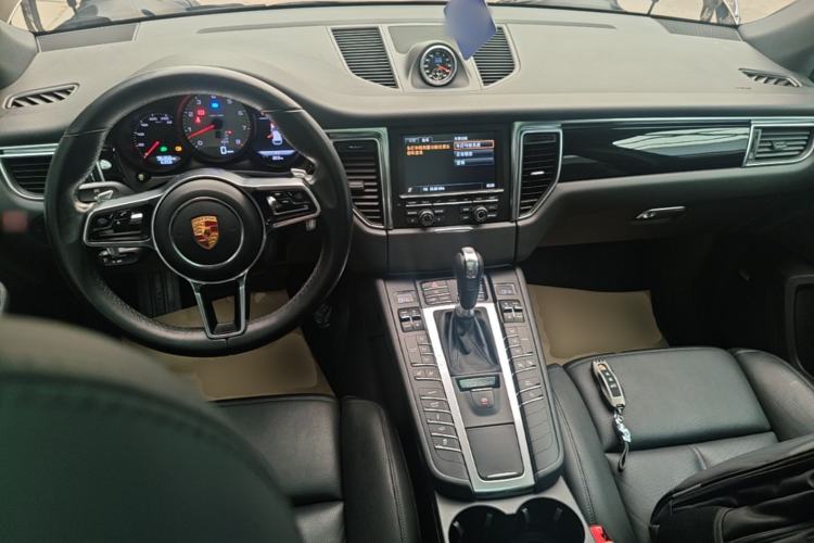 Used Porsche Macan 2014 Macan S 3.0T Center Console