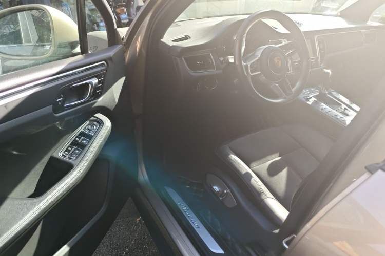 Used Porsche Macan 2014 Macan 2.0T Driver Seat