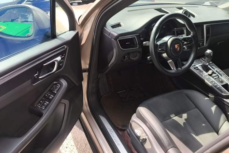 Used Porsche Macan 2014 Macan 2.0T Driver Seat