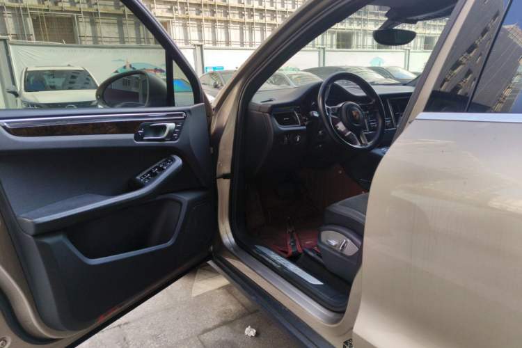 Used Porsche Macan 2014 Macan 2.0T Driver Seat