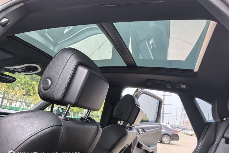 Used Porsche Macan 2014 Macan 2.0T Exterior 11