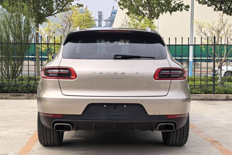 Used Porsche Macan 2014 Macan 2.0T Exterior 5