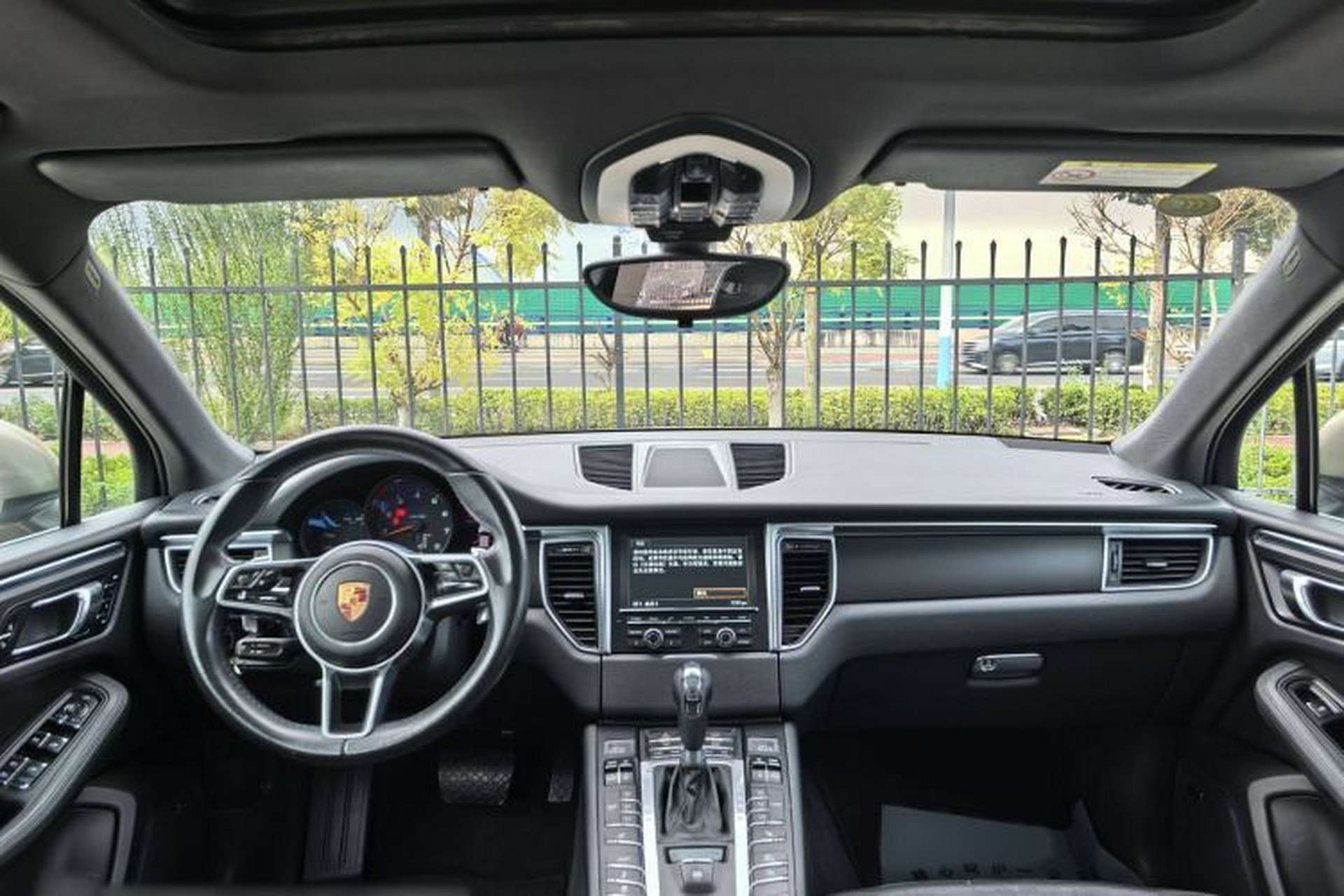 Used Porsche Macan 2014 Macan 2.0T Exterior 8