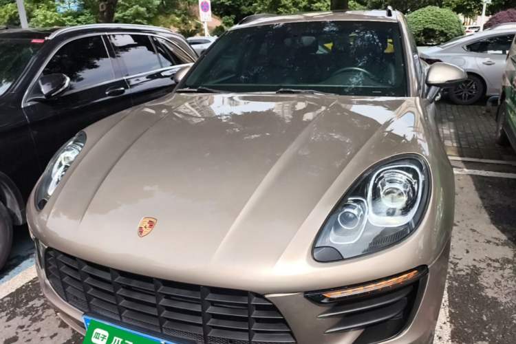 Used Porsche Macan 2014 Macan 2.0T Front