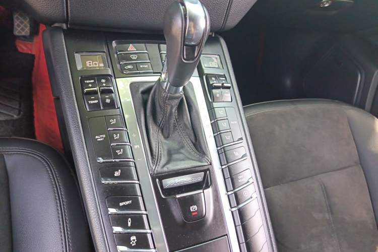 Used Porsche Macan 2014 Macan 2.0T Gear Lever