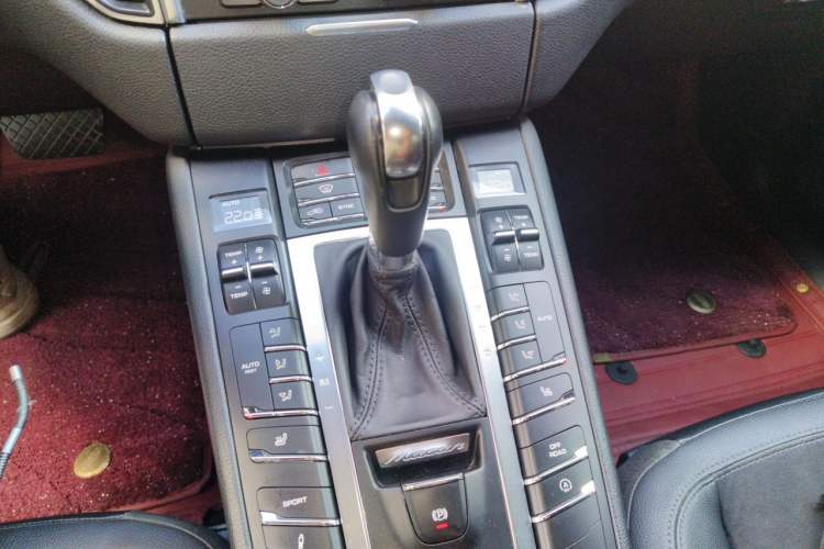 Used Porsche Macan 2014 Macan 2.0T Gear Lever