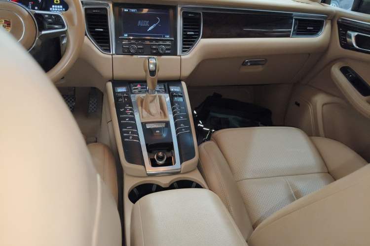 Used Porsche Macan 2014 Macan 2.0T Gear Lever