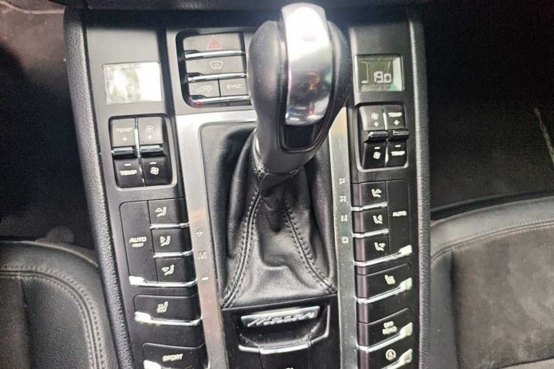 Used Porsche Macan 2014 Macan 2.0T Gear Lever
