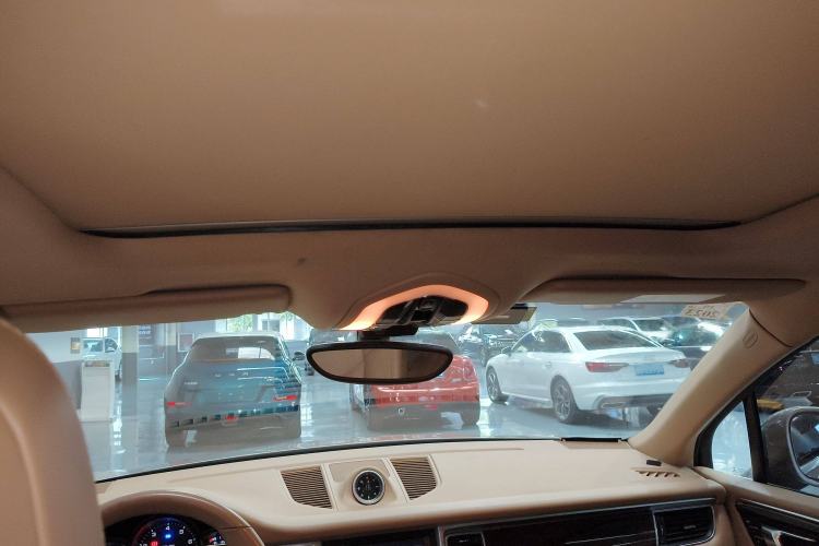 Used Porsche Macan 2014 Macan 2.0T Headliner