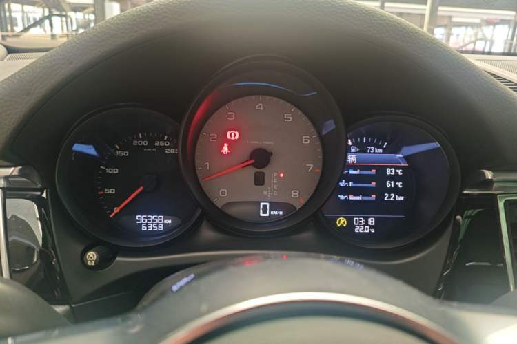 Used Porsche Macan 2014 Macan S 3.0T Instrument Cluster