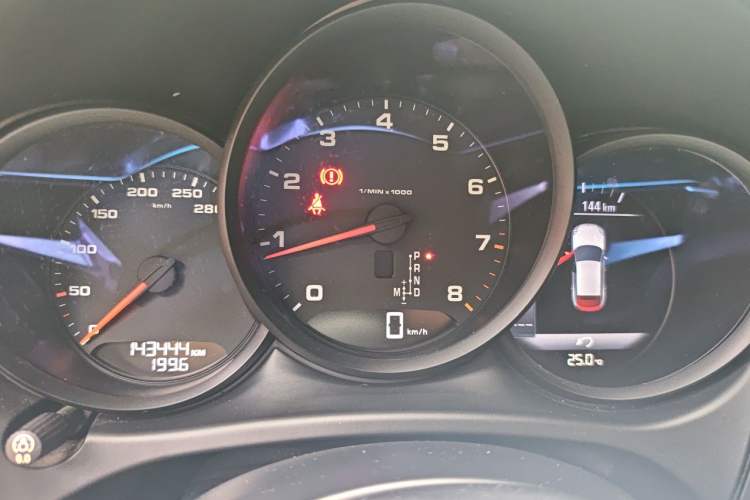 Used Porsche Macan 2014 Macan 2.0T Instrument Cluster