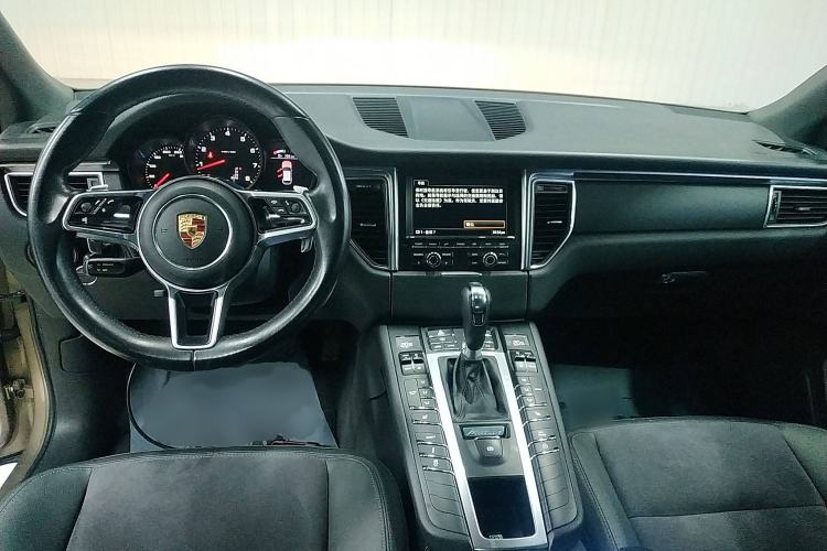 Used Porsche Macan 2014 Macan 2.0T Interior 2