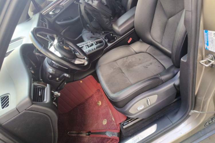 Used Porsche Macan 2014 Macan 2.0T Left Front Seat