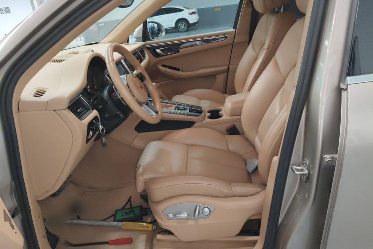 Used Porsche Macan 2014 Macan 2.0T Left Front Seat