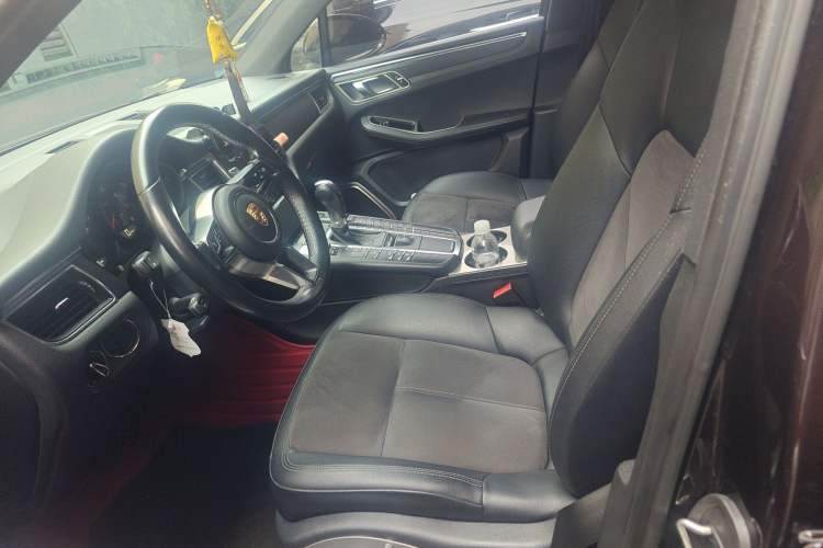 Used Porsche Macan 2014 Macan 2.0T Left Front Seat