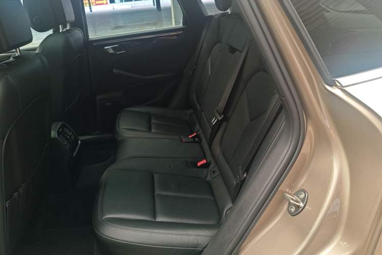 Used Porsche Macan 2014 Macan S 3.0T Left Rear Seat