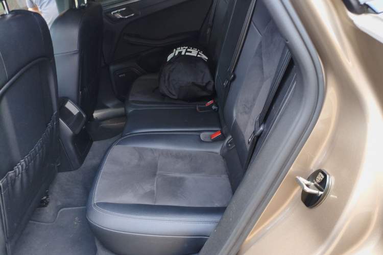 Used Porsche Macan 2014 Macan 2.0T Left Rear Seat