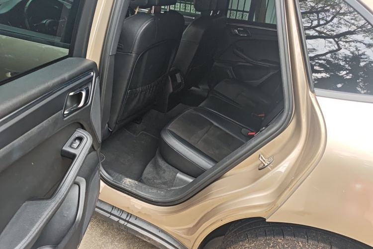 Used Porsche Macan 2014 Macan 2.0T Left Rear Seat